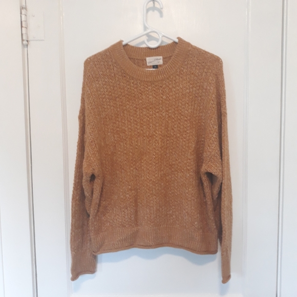 Universal Thread Sweaters - Universal Thread Cable Knit Chunky Sweater SZ Medium